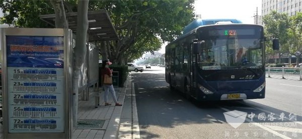 晚6點準時發(fā)車！濰坊新增兩條“夜經(jīng)濟”公交專線(圖1)